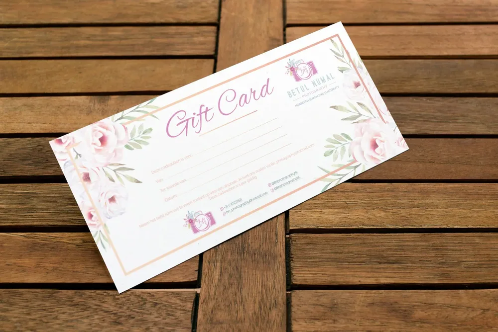 Betül Numal Photography – Gift Card Design image 3