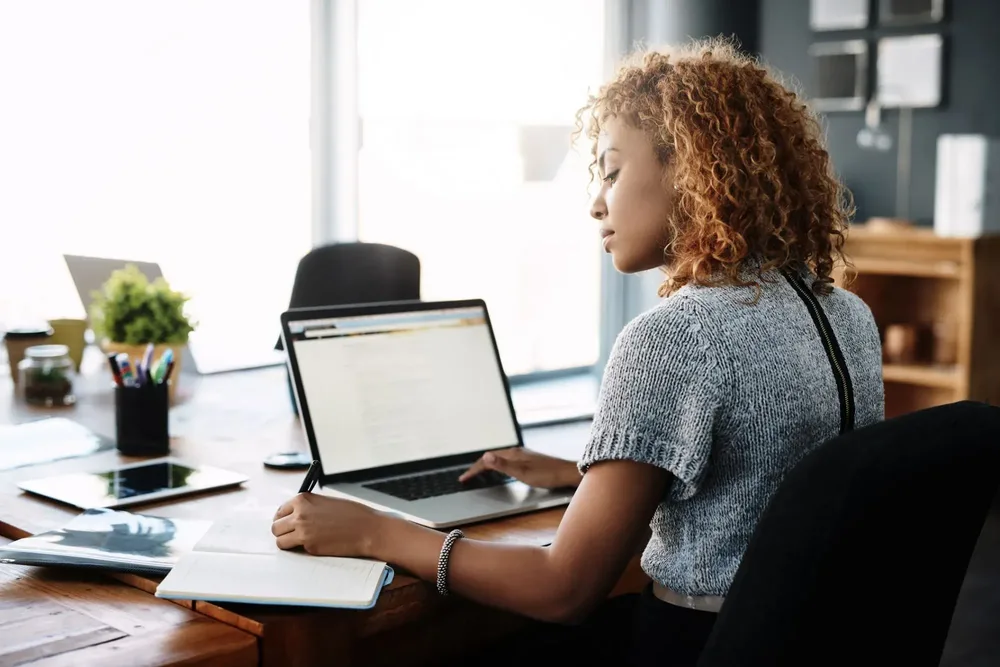 Win with the Power of Words: Ways to Earn Money from Copywriting