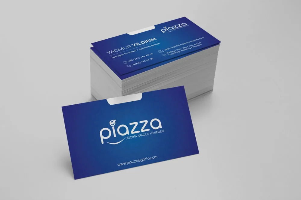 Piazza Insure Company - Business Card Design