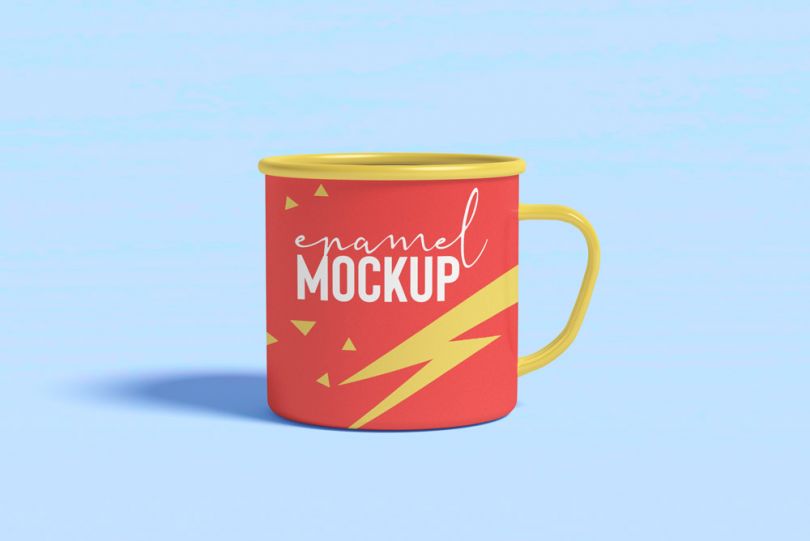 [Mockuptree](https://mockuptree.com/free/coffee-enamel-mug-mockup/) aracılığıyla kupa maketi